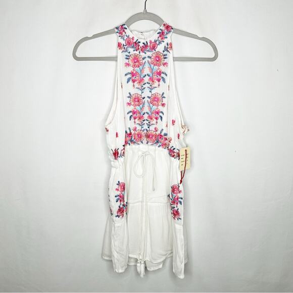 ANTHROPOLOGIE Raga Mariah Embroidered Halter Neck Romper NWT in Small - Picture 2 of 10